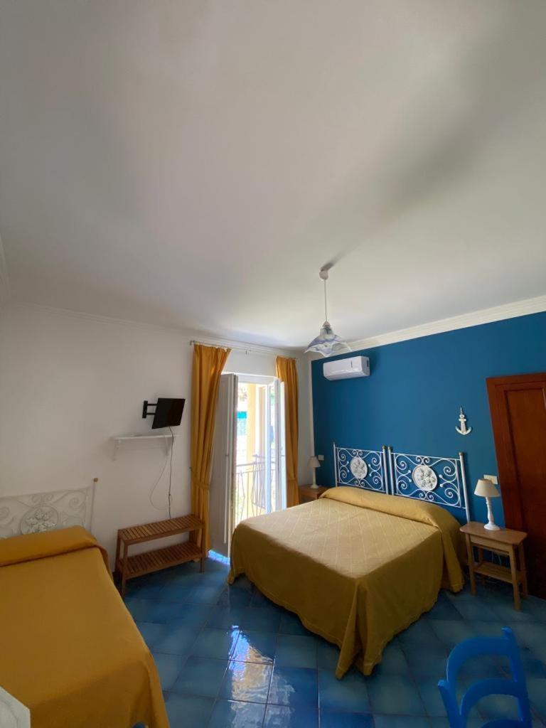 Ponza Inn- Casa Giovanna Εξωτερικό φωτογραφία
